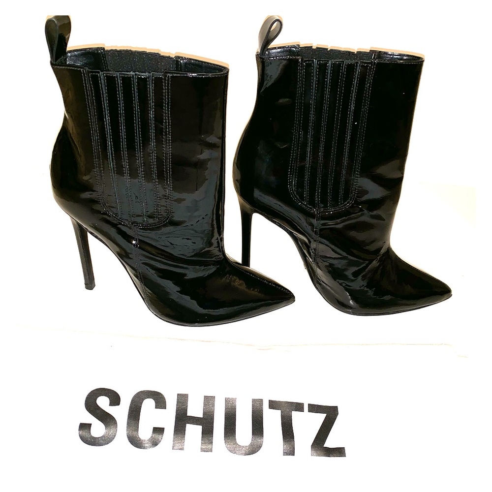 Schutz Black patten leather pointed toe booties